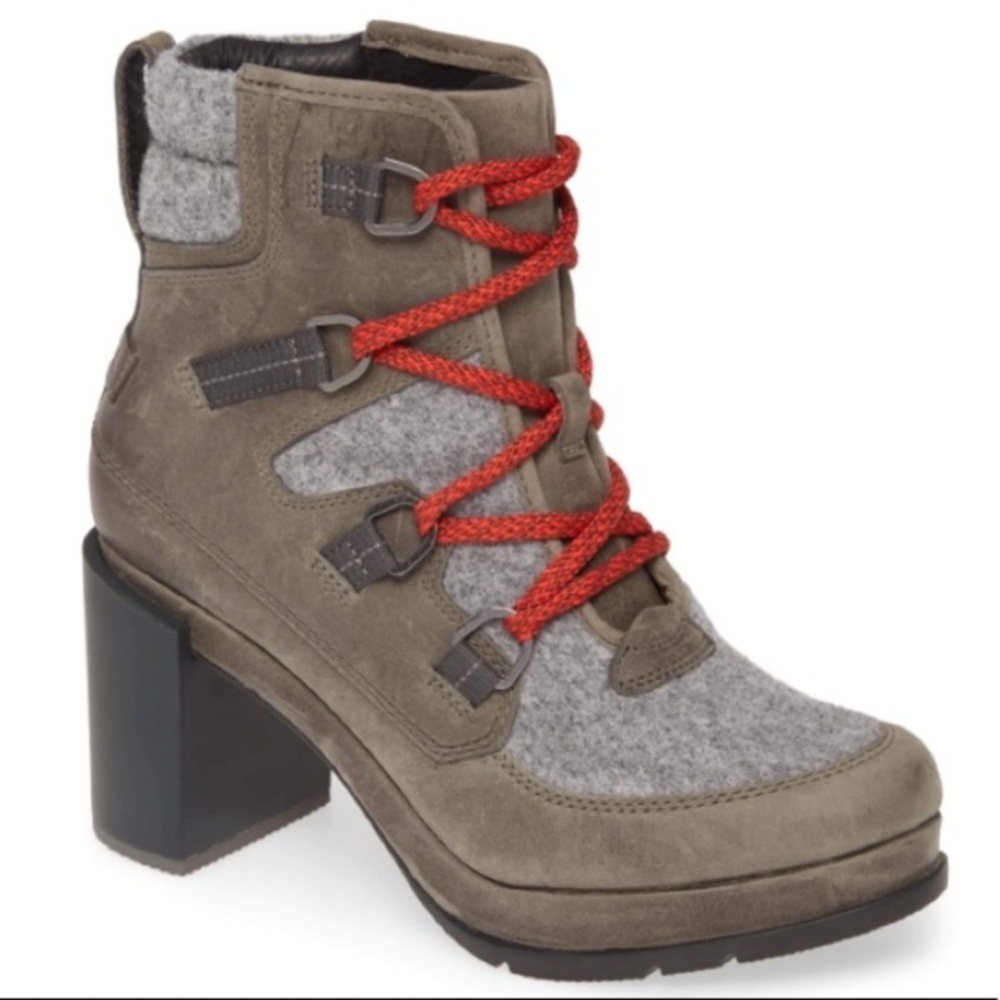 Sorel Blake Lace Up Heeled Bootie Quarry Women’s Size 8 Chunky Heel Ankle Boots